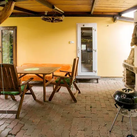 Jiri - Deh110 By Interhome Chalet